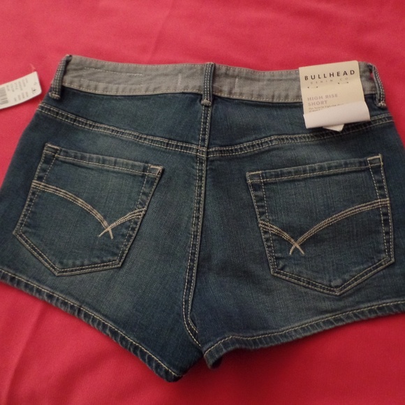 Denim short for women size 5 - Picture 2 of 5